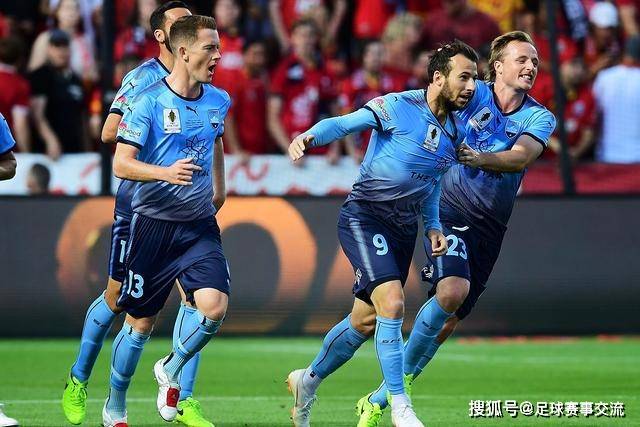 灾难！斯莫林沙特联首秀 6分钟乌龙+被直红罚下